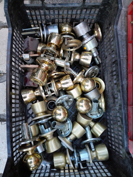 material ferreteria griferia electricidad consultar modelos y cantidades